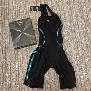 Speedo LZR racer x size 24 - brand new with box
